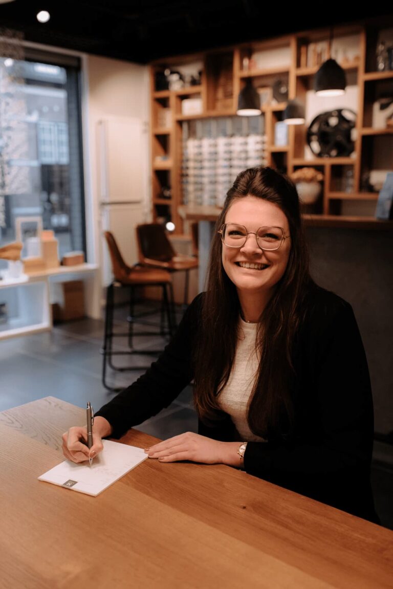 marres-optiek-vera-medewerker